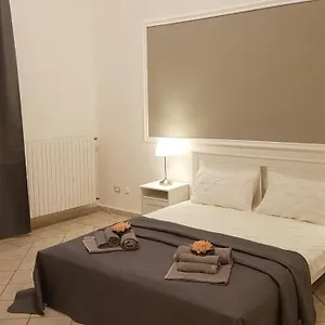 https://residenza-trevisani.barihotels.org